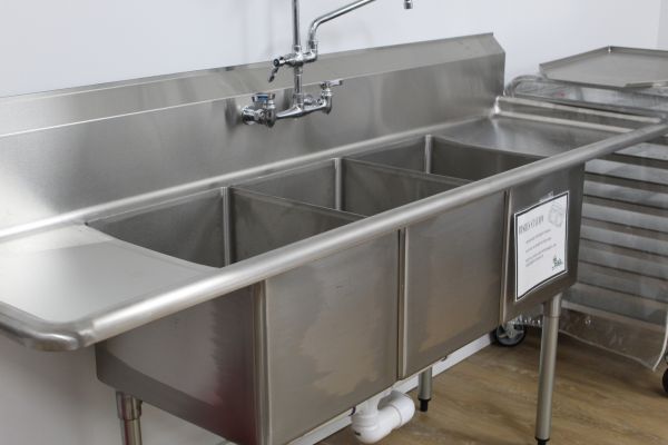 Cost of Utility Sink Installation in Gilroy